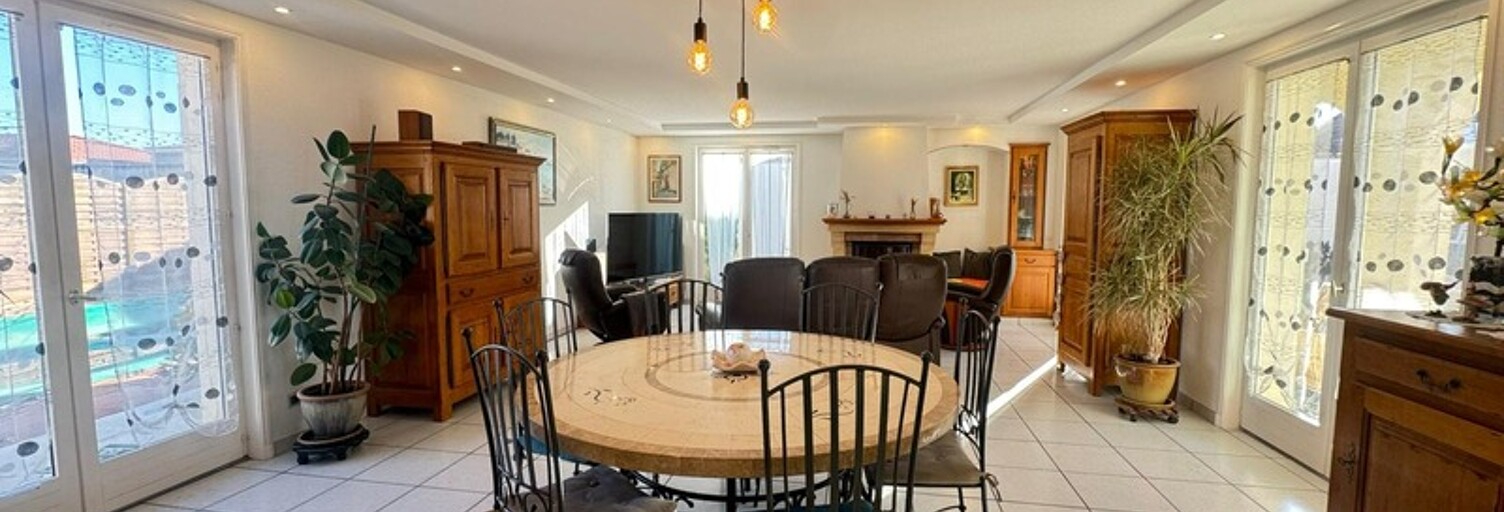 Maison 6 Pièces 149 m² à vendre à Saint-Just-Saint-Rambert (42170)