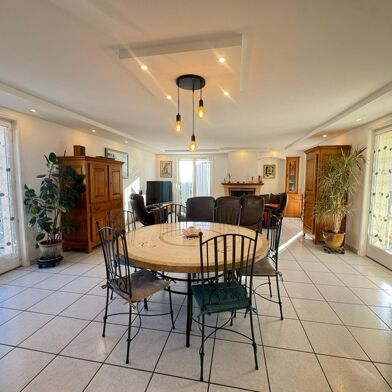 Maison 6 pièces 519000 €