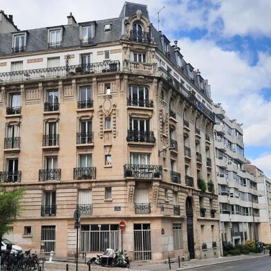 Appartement 2 pièces 1360 €