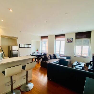 Appartement 2 pièces 1050 €