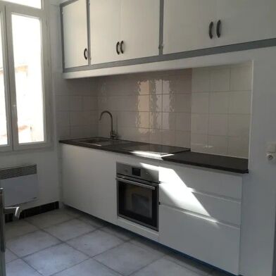 Appartement 2 pièces 900 €
