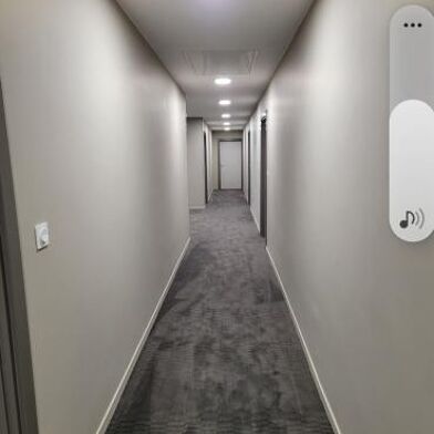 Appartement 1 pièces 760 €