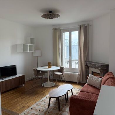 Appartement 2 pièces 1300 €