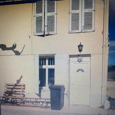 Maison 3 pièces 900 €