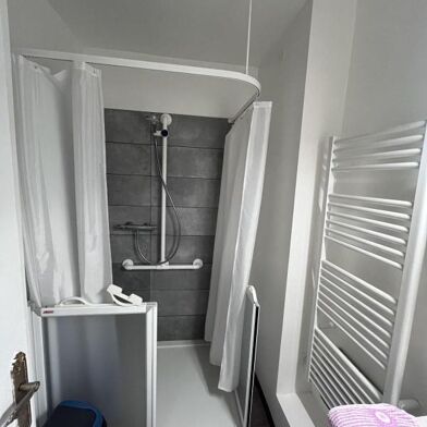 Appartement 1 pièces 450 €