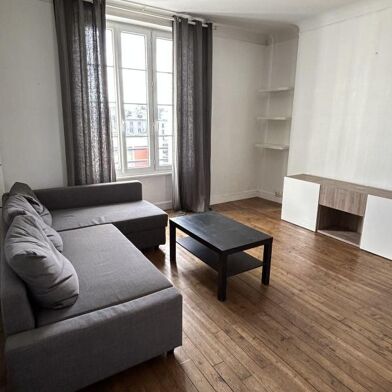 Appartement 2 pièces 770 €