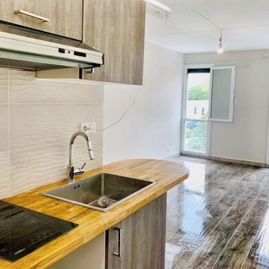 Appartement 1 pièces 360 €