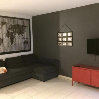 Appartement 3 pièces 900 €