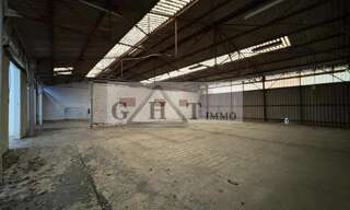 Local industriel  1075 m² à vendre à Saint-Maur-des-Fossés (94100)