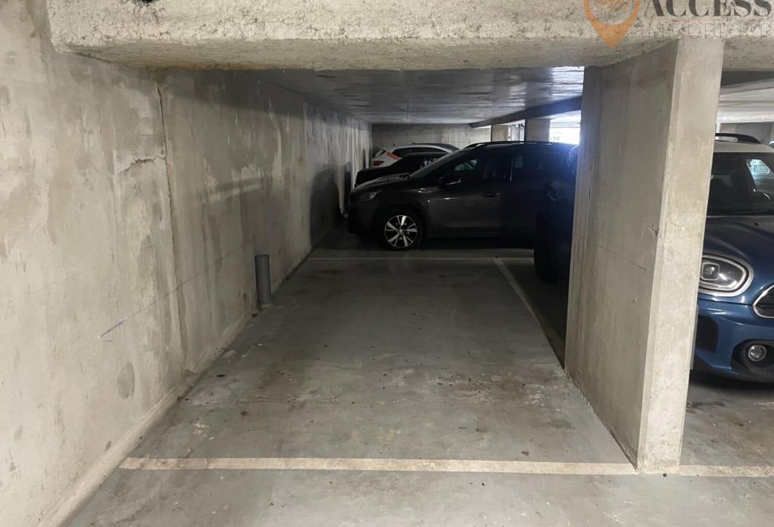 SOISY-SOUS-MONTMORENCY CENTRE - Place de parking en plein co — photo 1