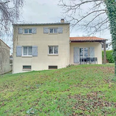 Maison 7 pièces 282225 €