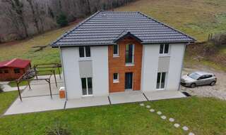 Maison 6 Pièces 136 m² à vendre à Entrelacs (73410)