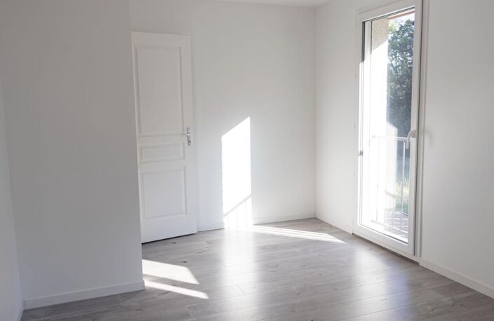 Maison À Vendre sur les hauteurs de SAINT-GIROD — photo 3