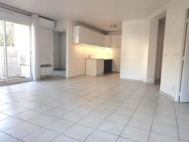 Appartement proposé à Saint-Cyr-sur-Mer