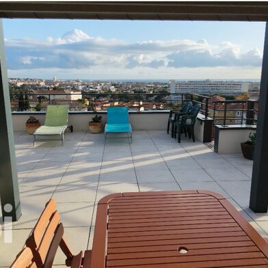 Appartement 4 pièces 749000 €