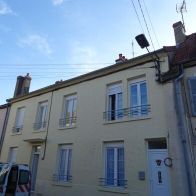 Appartement 3 pièces 650 €