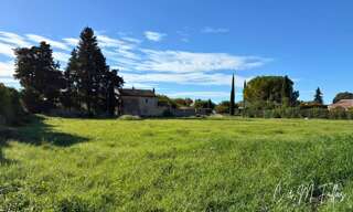 Terrain  960 m² à vendre à Travaillan (84850)