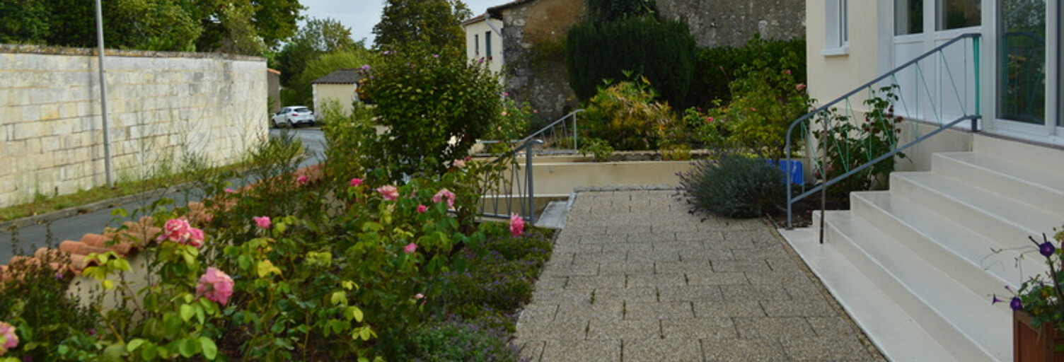 Maison 4 Pièces 96 m² à vendre à Mortagne-sur-Gironde (17120)