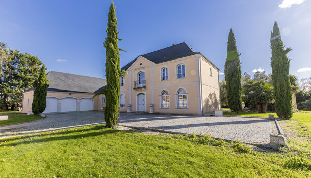 Villa / Maison 8 pièces  à vendre Lacq 64170