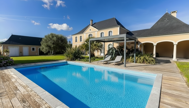 Villa / Maison 8 pièces  à vendre Lacq 64170