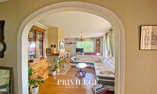 Maison 7 Pièces 229 m² à vendre à Saint-Cyr-au-Mont-d'Or (69450)