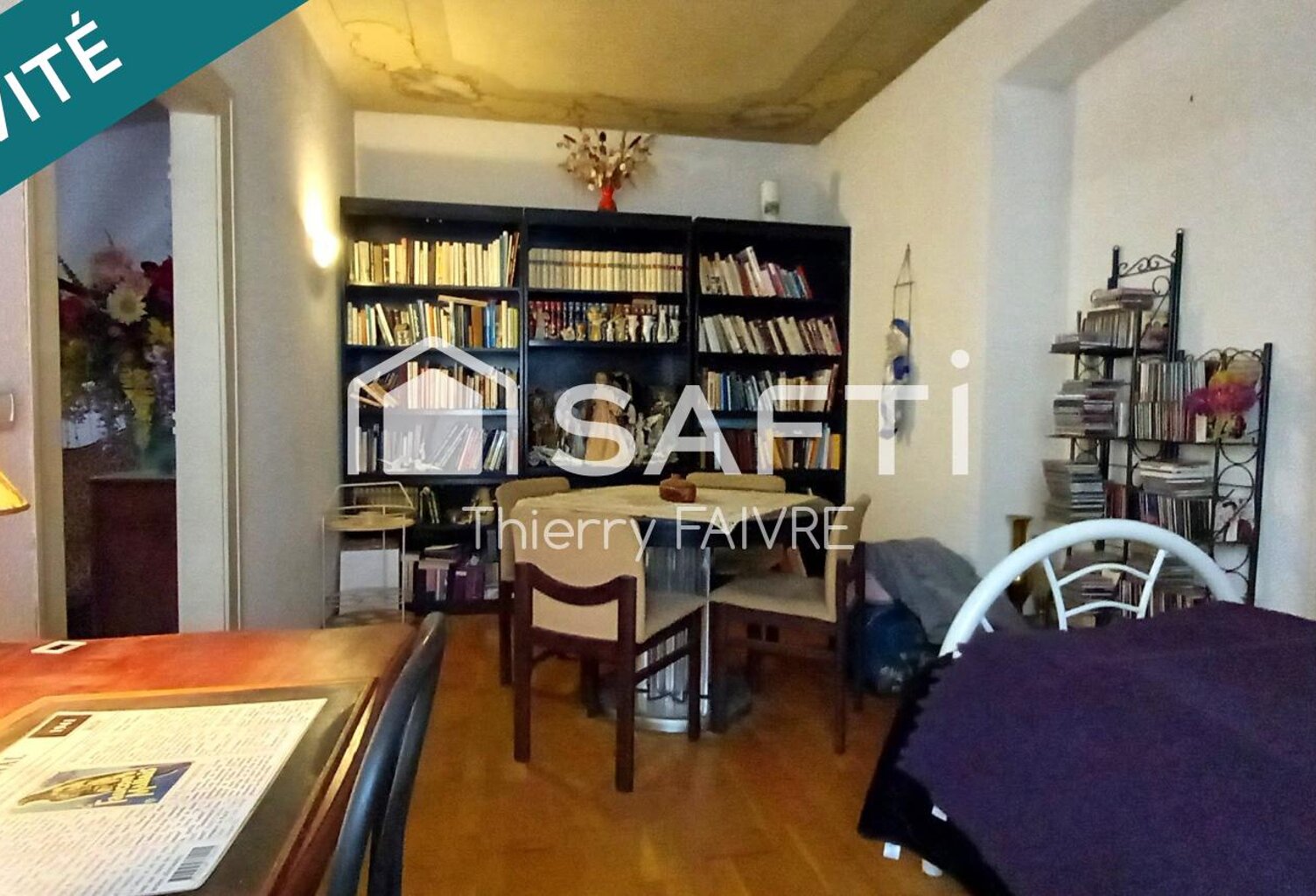 Maison ancienne en pierre avec grandes dépendances — photo 1