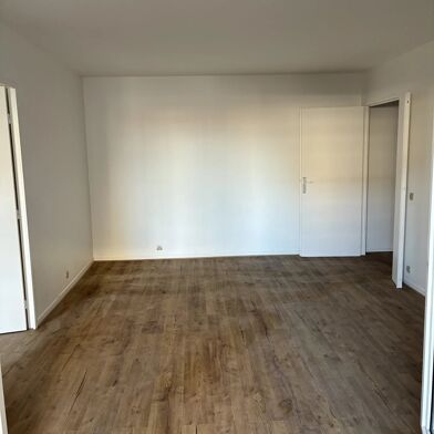 Appartement  1260 €