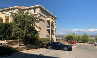 Garage  17 m² à louer à Aix-en-Provence (13100)