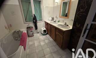 Maison 7 Pièces 275 m² à vendre à Jonquières-Saint-Vincent (30300)