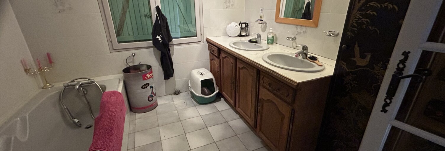 Maison 7 Pièces 275 m² à vendre à Jonquières-Saint-Vincent (30300)