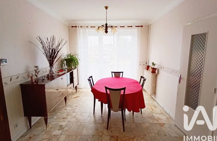 Vente Maison/villa 5 pièces — photo 2