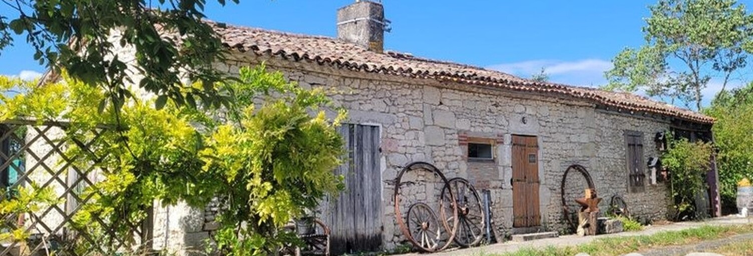 Maison 15 Pièces 299 m² à vendre à Saussignac (24240)