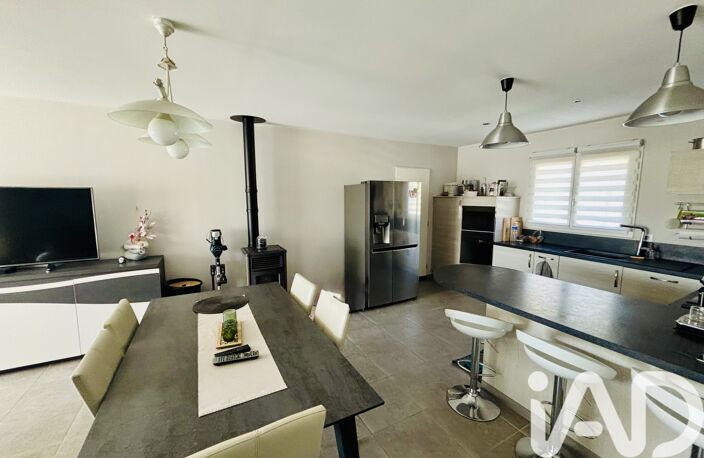 Vente Maison/villa 4 pièces — photo 3