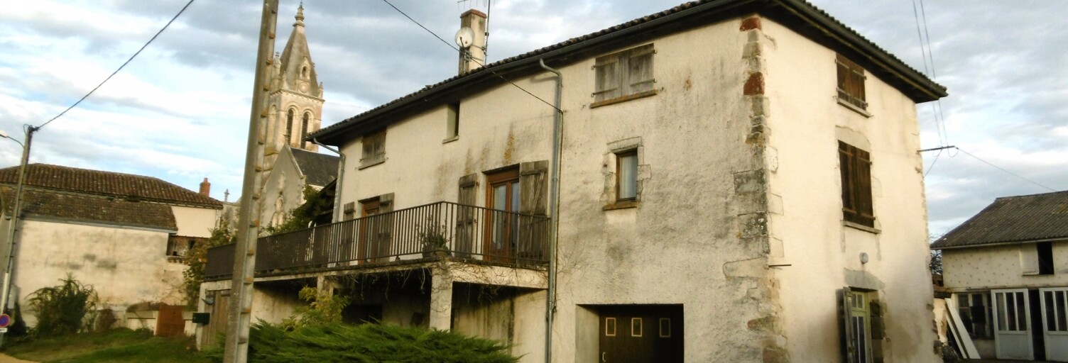 Maison 7 Pièces 199 m² à vendre à Adriers (86430)