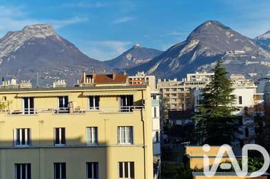 Appartement 3 pièces 160000 €