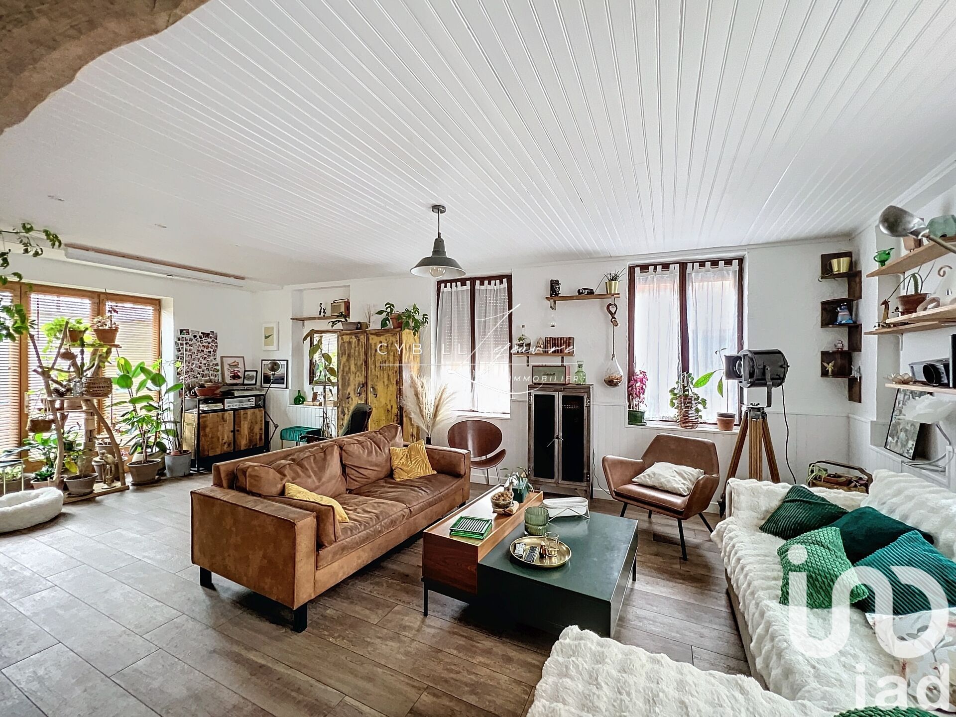 Oissel - 165m² - 7p. - 5ch.