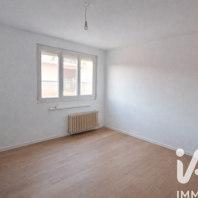 Appartement 3 pièces 96000 €