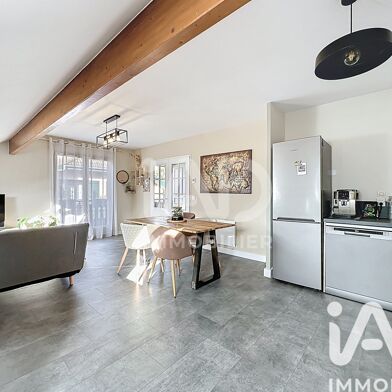 Appartement 3 pièces 305000 €