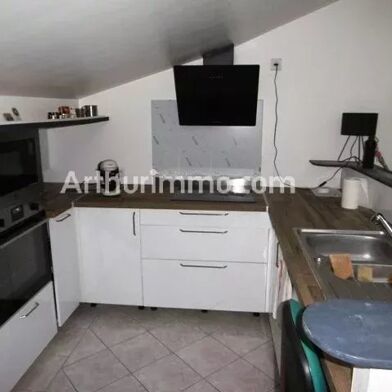 Appartement 3 pièces 90000 €