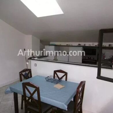 Appartement 3 pièces 90000 €