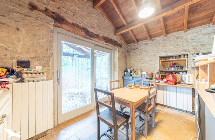 Maison en pierre de 4 pièces principales — photo 5