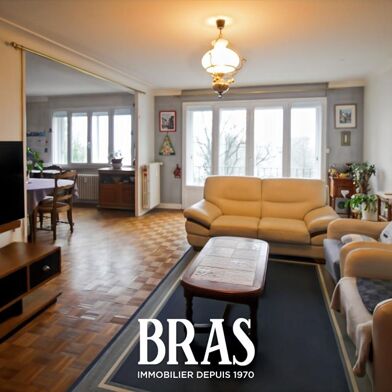 Appartement 4 pièces 192600 €