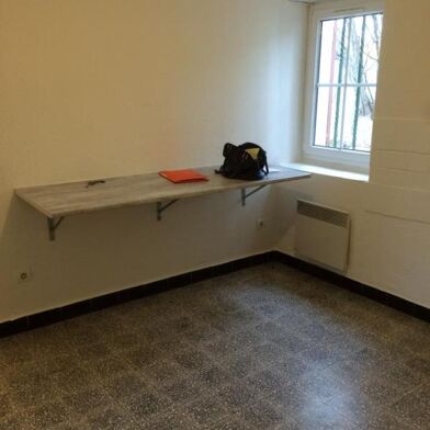 Appartement 2 pièces 590 €