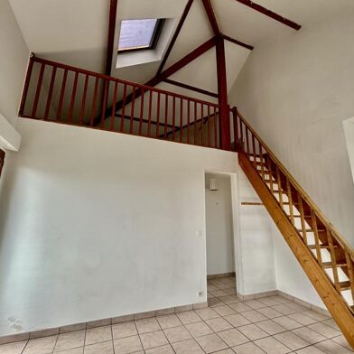 Appartement 3 pièces 970 €