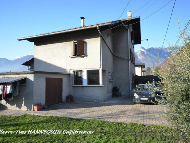 Maison familiale 152 m² Terrain 600 m² – Garage — photo du bien
