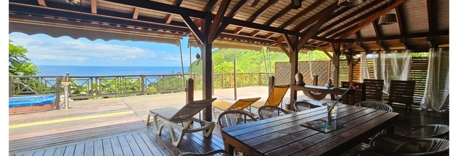 Maison 21 Pièces 478 m² à vendre à Deshaies (97126)