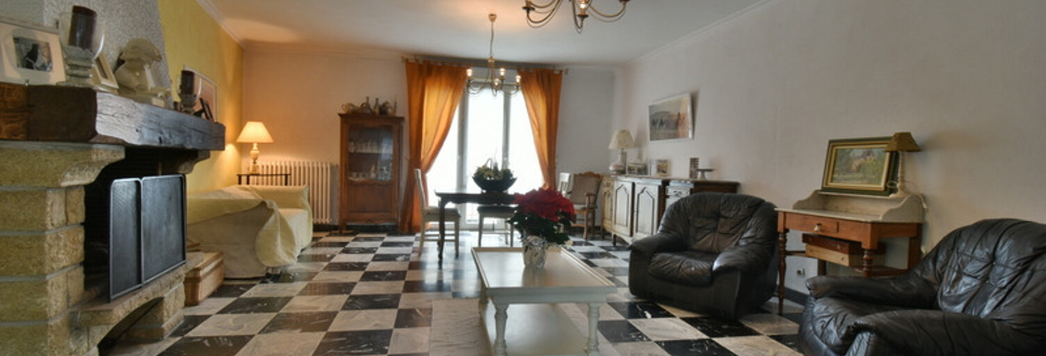 Maison 6 Pièces 117 m² à vendre à Montsûrs (53150)