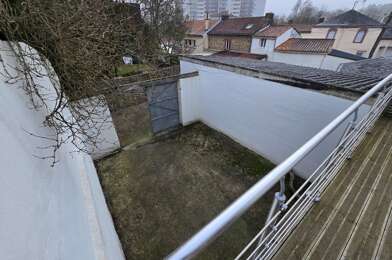 Maison 8 pièces 200000 €