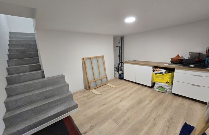 Maison à vendre 8 pièces LA ROCHE SUR YON (85) — photo 2