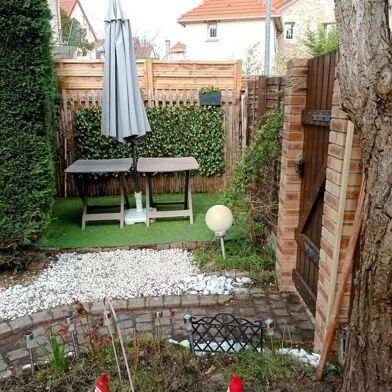 Appartement 2 pièces 1060 €